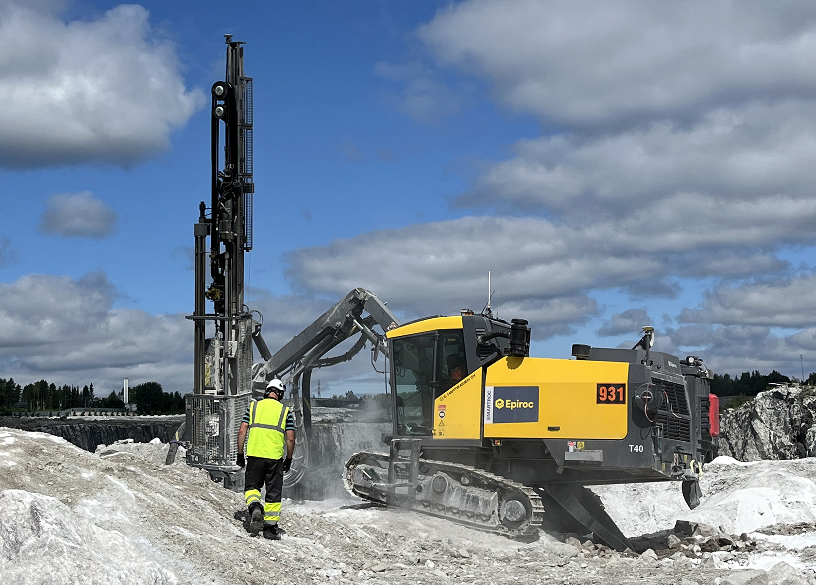 Leican koneohjaus porakoneessa