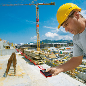 Leica DISTO D410 measuring long distances